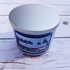 Avon Accents - Avon Woodland Retreat Candle Avon Accents - Avon Woodland Retreat Candle